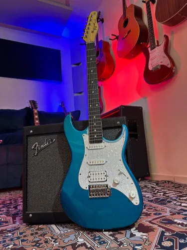 Guitarra Tagima T520 (Nova)