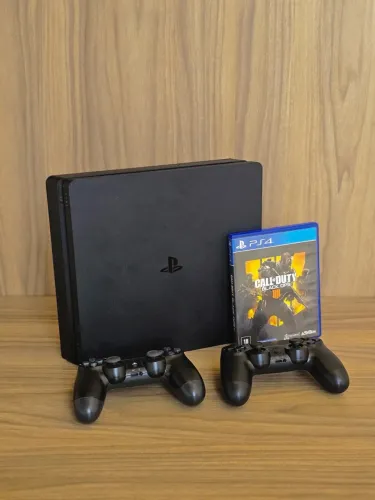 Ps4 slim + 2 controles + 1 jogo 