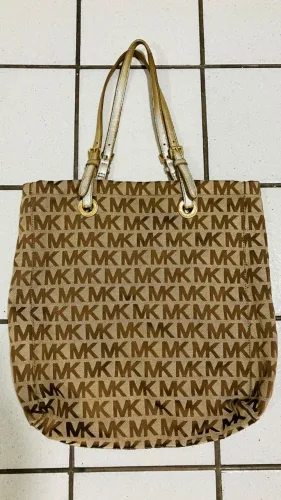 BOLSA GRANDE DOURADA