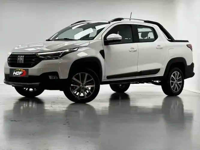 Fiat Strada Volcano 1.3 Flex 8V CD 2023