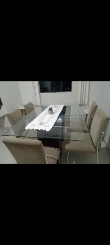 Mesa seis cadeiras tampo em vidro