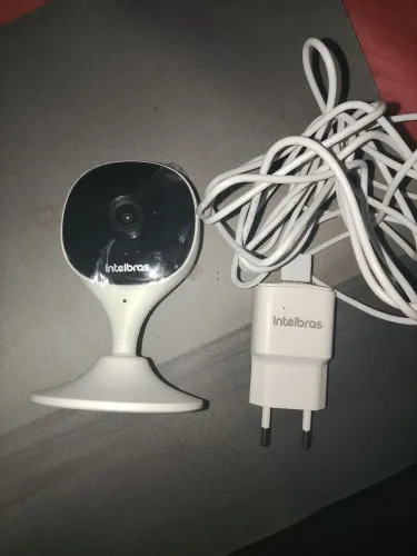 Vende-se câmera Intelbras 200,00