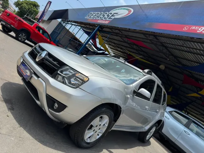 Renault Duster Dynamique 2.0 Hi-flex 16V Aut. 2017