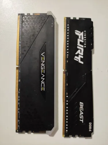 2x16 gb memória RAM , Corsair vegence e fury total 32 gb