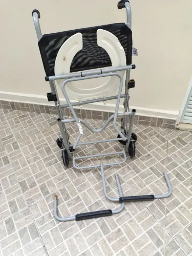 Cadeira de banho desmonta excelente estado