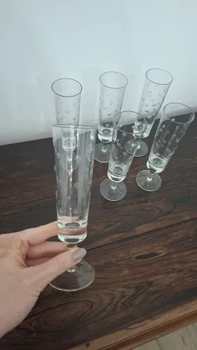 Jogo 12 taças antigas de Champanhe em Cristal