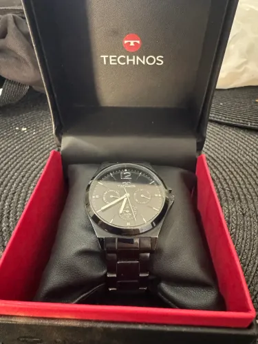 Relógio technos