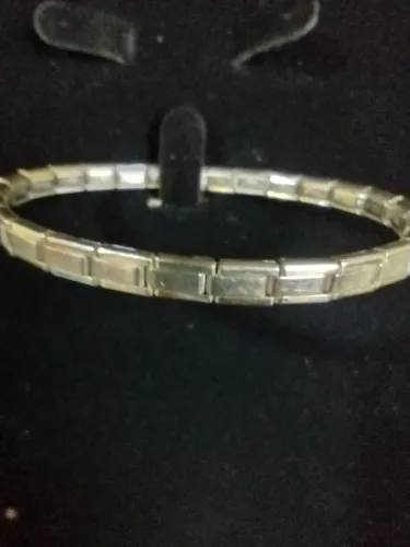 Bracelete aço cirúrgico folheado a ouro nas bordas