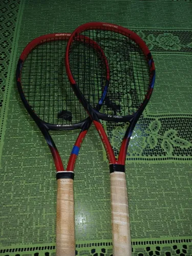Par de raquetes v core 100
