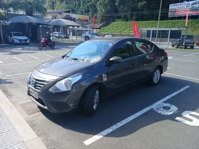Nissan Versa SL 1.6 16V Flexstart 4P Mec. 2016