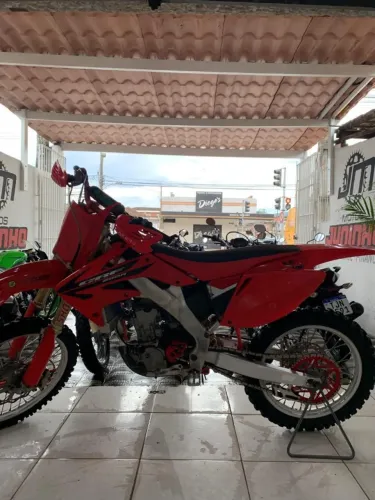 HONDA CRF 250 R 2006