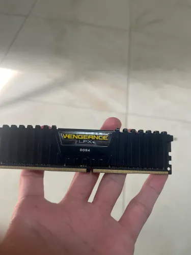 Memoria ram ddr4 corsair