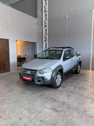 Fiat Strada Adventure1.8/ 1.8 Locker Flex CD 2012