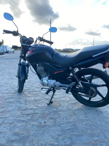 Moto 125/ Ano 2010