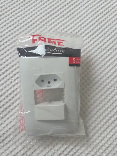 Kit 4 Módulos Elétricos Fame Modulare - Tomada, Interruptor, Cego
