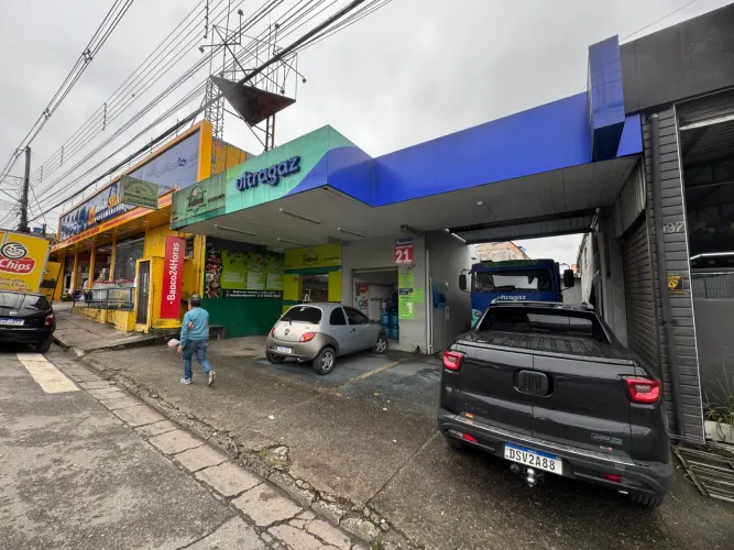 Imóvel comercial com renda Arujá  escritura registrada