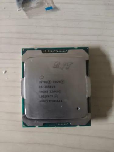 Xeon E5-2650 v4