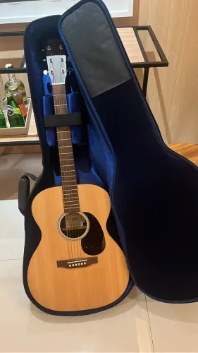 Violão Martin