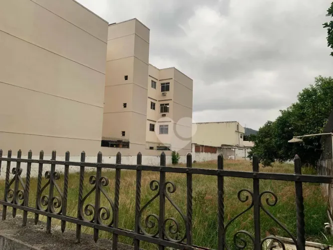 Terreno à venda, 900 m² por R$ 3.470.000,00 - Taquara - Rio de Janeiro/RJ