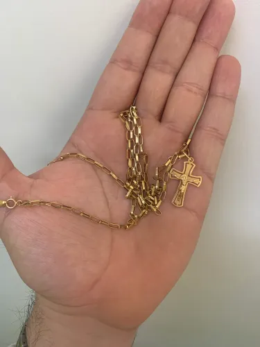Colar de ouro