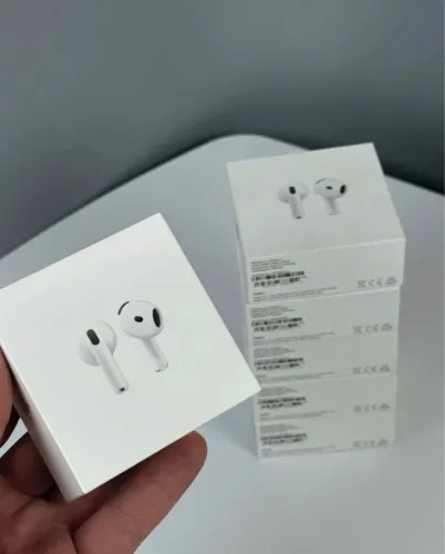 AirPods 4 sem cancelamento de ruído