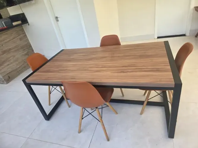 Mesa de Jantar Retangular 4 cadeiras