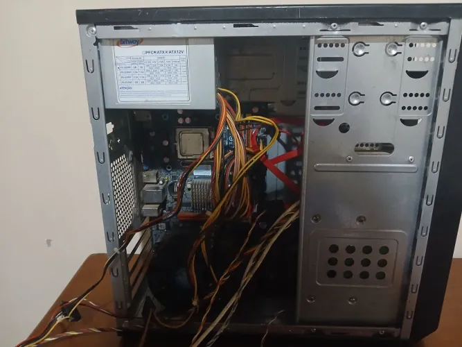 Vende-se esse pc