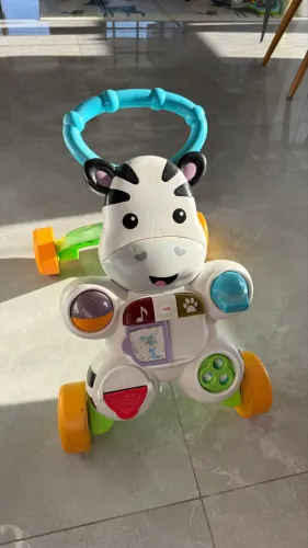 Zebra andador Fisher price 