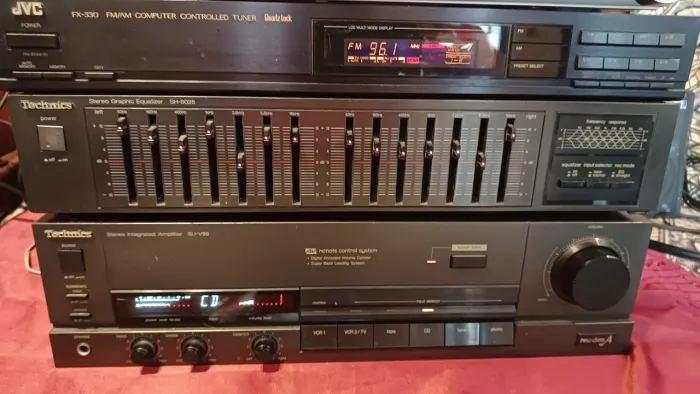 Amplificador technics su-v98 + equalizador technics sh8028 +receiving jvc fx330