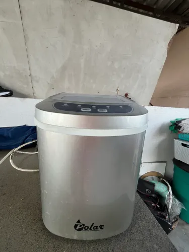 Vendo máquina de fazer gelo 