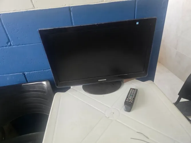 Televisao Samsung 24