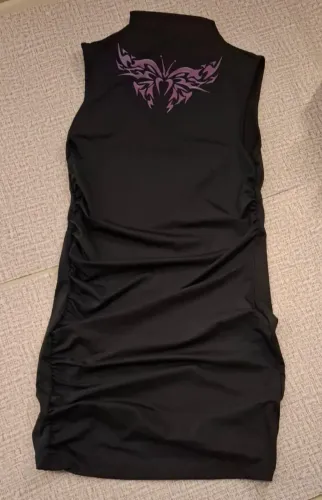 Vestido tubinho/novo/Gola alta, borboleta lilás 