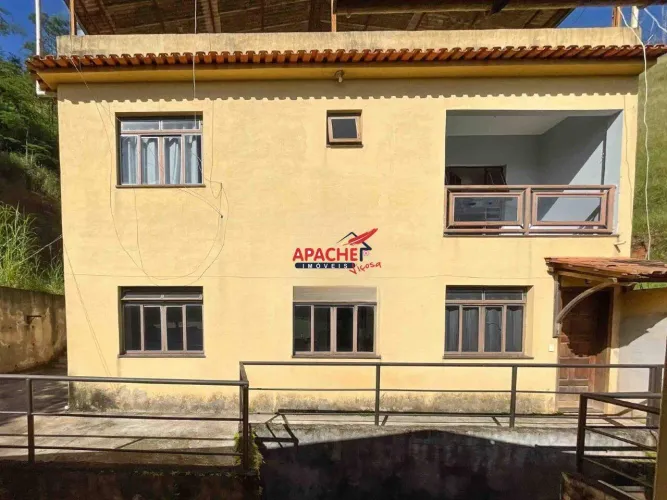 Casa Residencial à venda em Viçosa-MG (Bairro João Braz da Costa Val) 3 quartos, 1 suíte