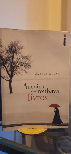 Livro A menina que roubava livros