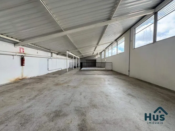 IMÓVEL COMERCIAL COM RENDA ATIVA + GALPÃO DE ALTO POTENCIAL - SANTA AMÉLIA!