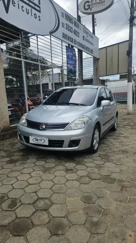Nissan Tiida S 1.8/1.8 Flex 16V Mec. 2013