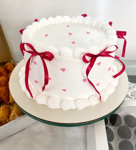 Bolos, doces e salgados