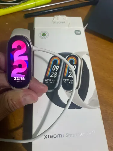 Smart Band 8 Xiaomi - Tela AMOLED, Monitoramento de Saúde - Excelente Estado