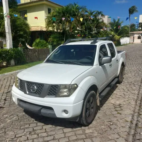 Nissan Frontier LE Attack CD 4X4 2.5 TB Die.aut 2013