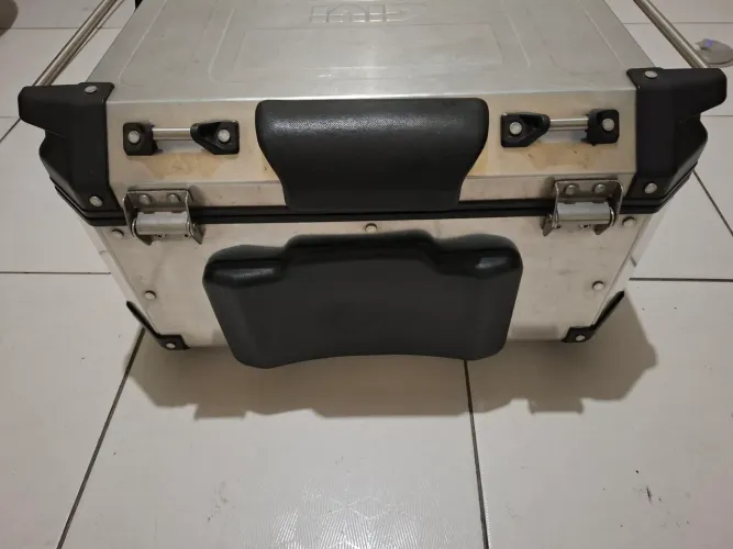 Baú bauleto Givi Trekker Outback 58L alumínio 