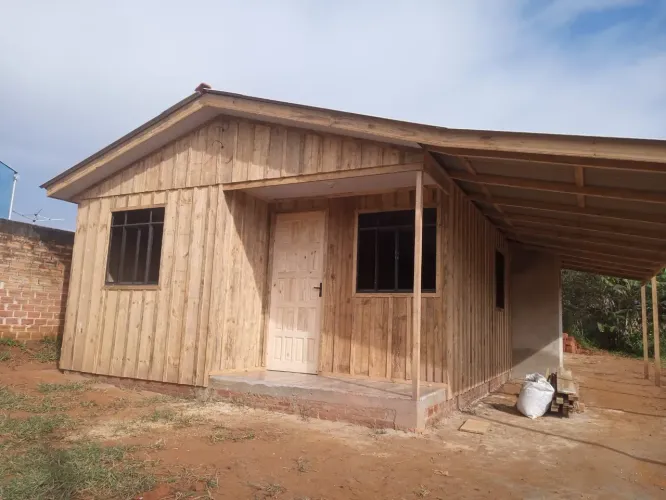 Kit Casa de Madeira Pinus