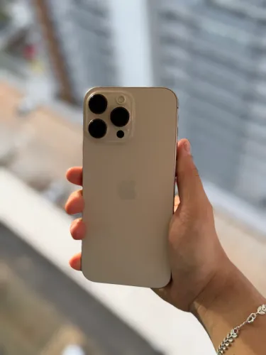 iPhone 16 pro max 256gb