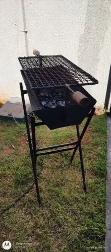 Vendo Churrasqueira usada em boa condição 