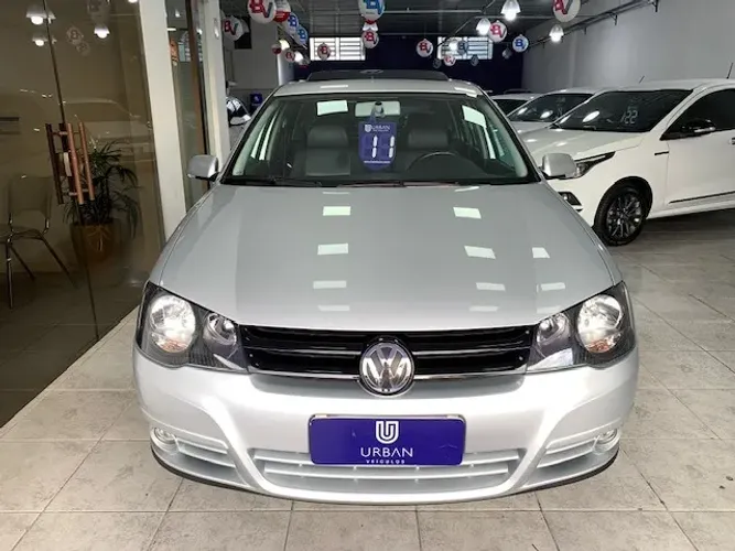 Volkswagen Golf Sportline 2.0 MI Total F. 8V Tip. 2011