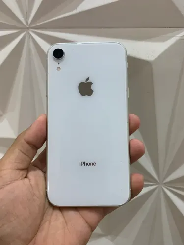 iPhone XR 64gb - Branco