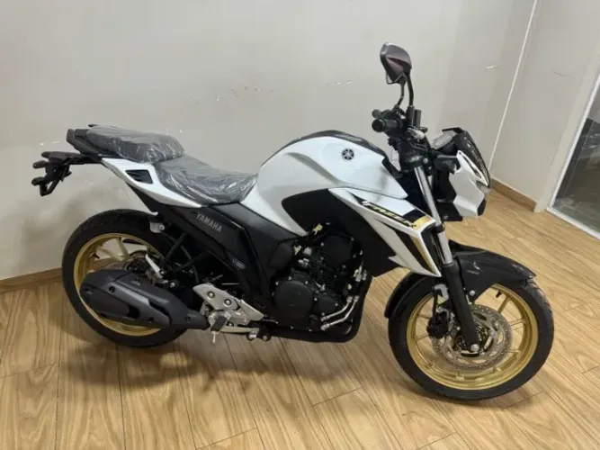 YAMAHA FZ15 FAZER CONNECTED 0KM