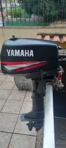 Motor de Popa Yamaha 2 tempos 5 HP