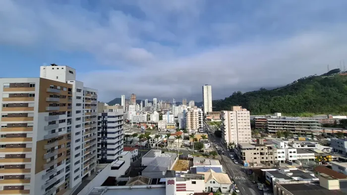 Excelente apartamento com 1 suíte à venda no bairro Centro em Itajaí
