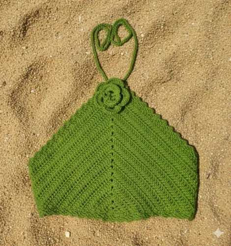 Cropped de crochê artesanal