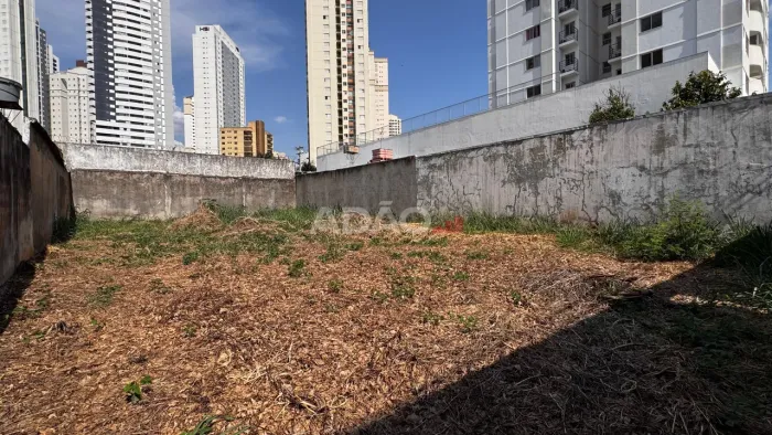 Excelente Lote 450 m² com Gabarito para Prédio  700m do Shopping Flamboyant Lote à Venda, 